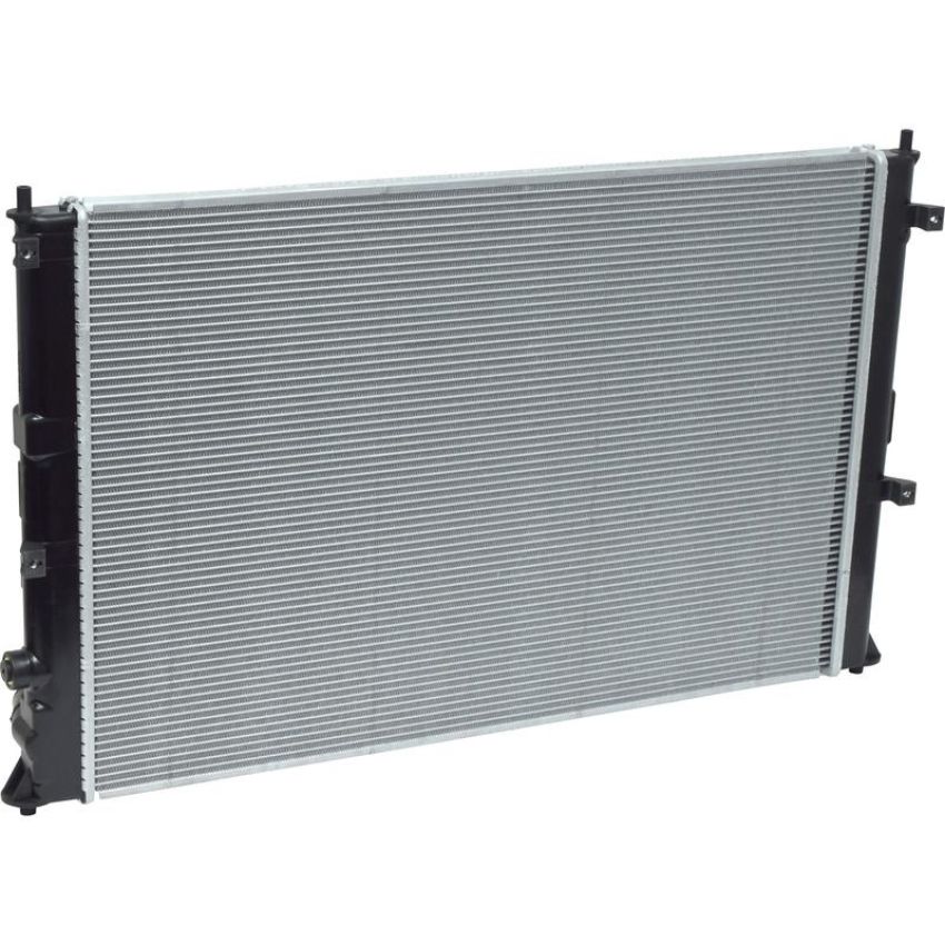 Universal Air Conditioning RA 13582C Radiator -- Crossflow Radiator