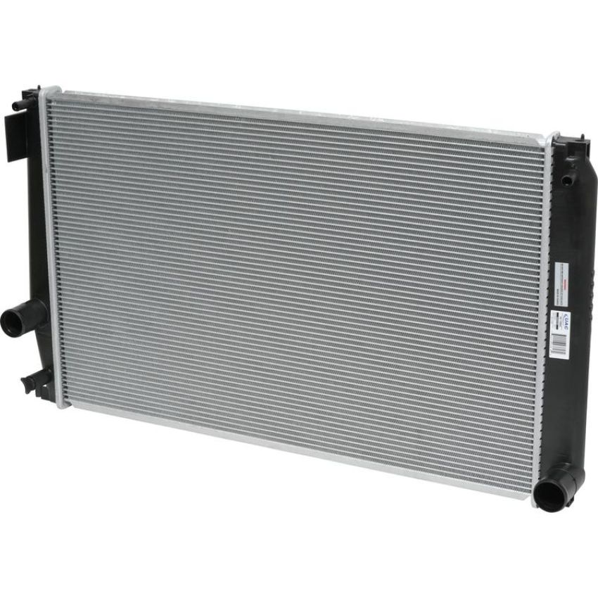 Universal Air Conditioning RA 13584C Radiator -- Crossflow Radiator