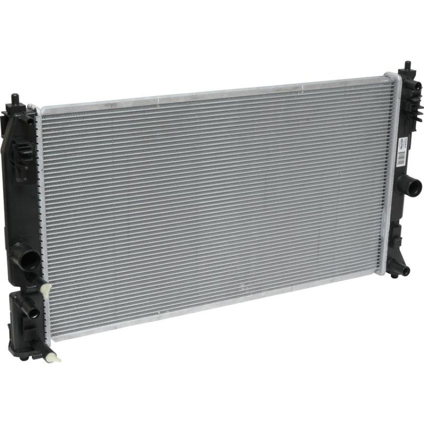 Universal Air Conditioning RA 13591C Radiator -- Crossflow Radiator