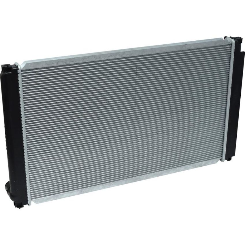 Universal Air Conditioning RA 13592C Radiator -- Crossflow Radiator