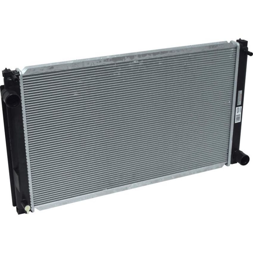 Universal Air Conditioning RA 13592C Radiator -- Crossflow Radiator