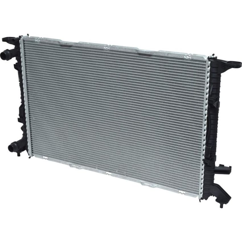 Universal Air Conditioning RA 13679C Radiator -- Crossflow Radiator