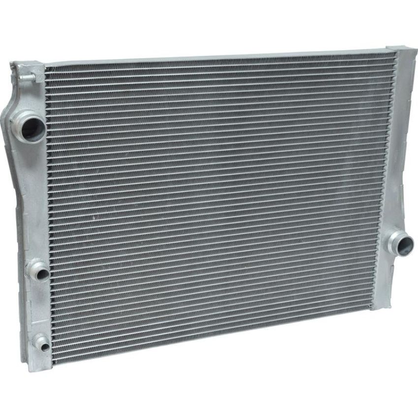 Universal Air Conditioning RA 13694C Radiator -- Crossflow Radiator