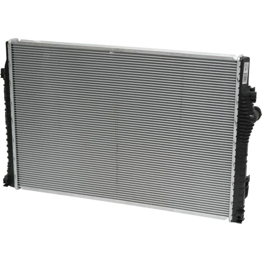 Universal Air Conditioning RA 13703C Radiator -- Crossflow Radiator