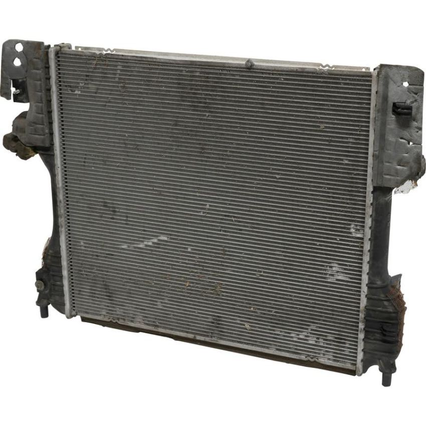 Universal Air Conditioning RA 13704C Radiator -- Crossflow Radiator