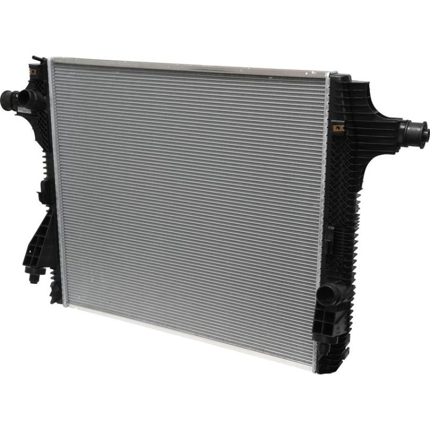 Universal Air Conditioning RA 13717C Radiator -- Crossflow Radiator