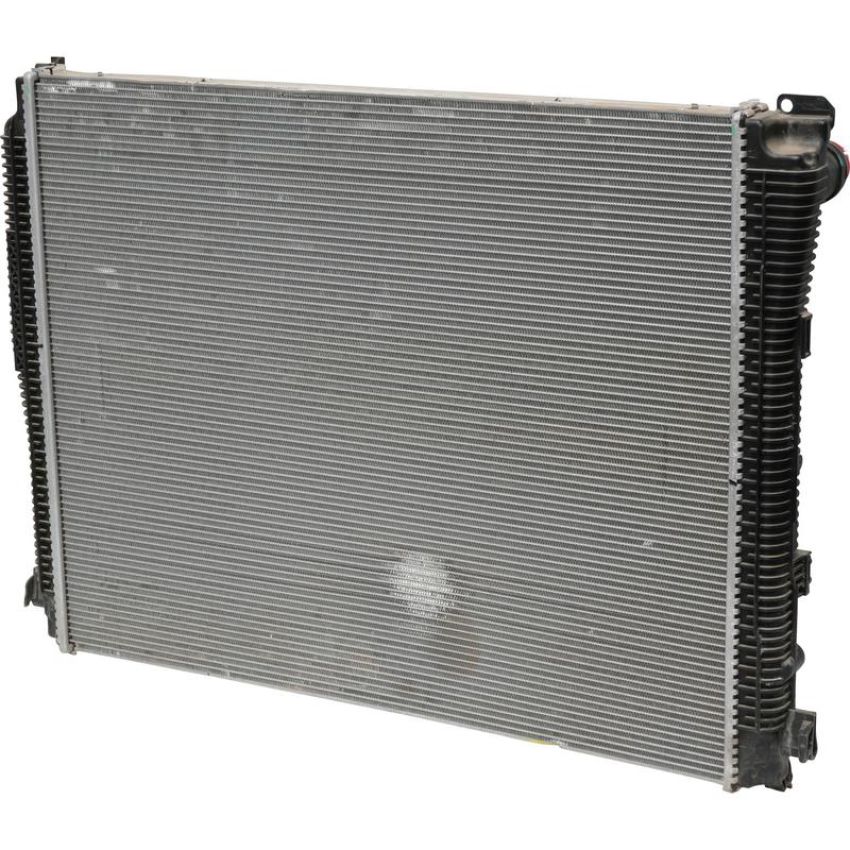 Universal Air Conditioning RA 13799C Radiator -- Crossflow Radiator
