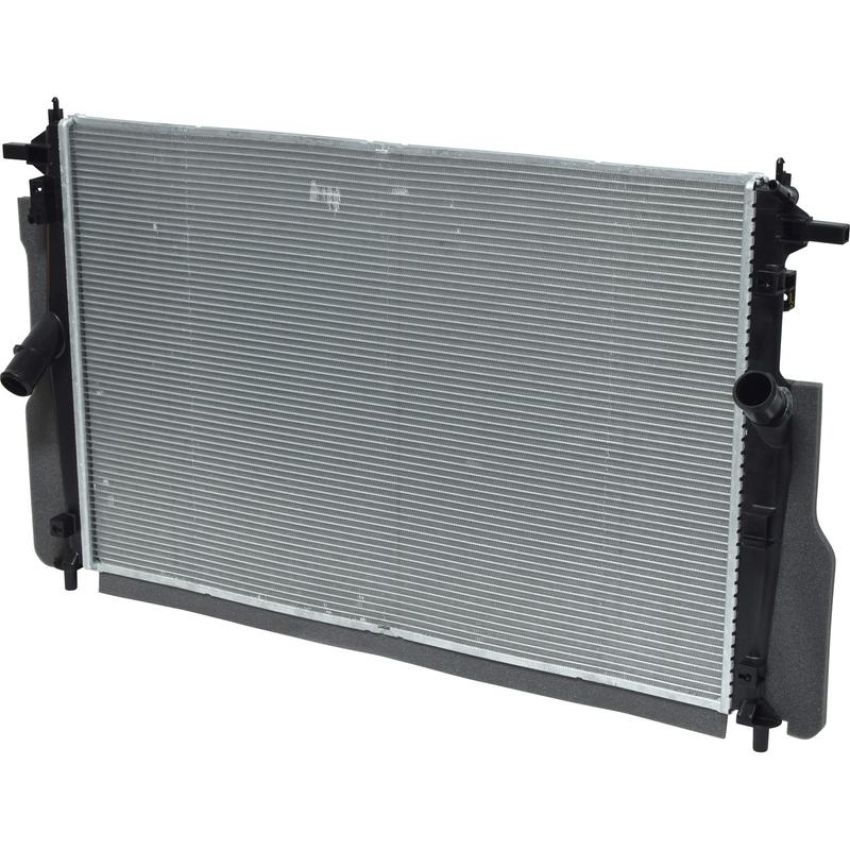 Universal Air Conditioning RA 13868C Radiator -- Crossflow Radiator