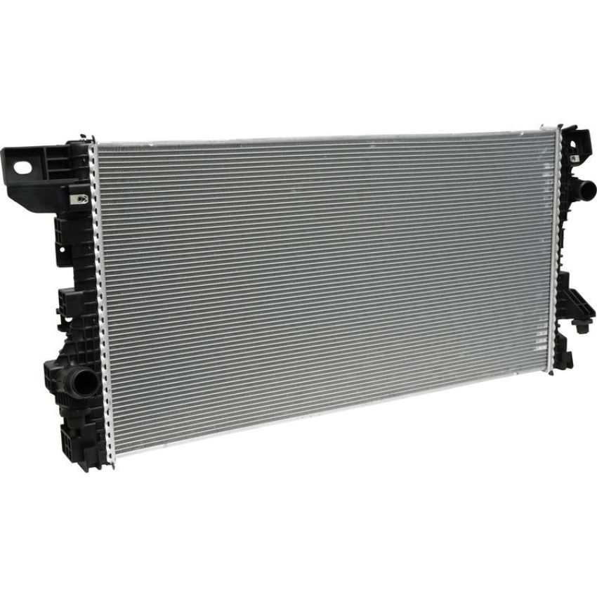 Universal Air Conditioning RA 13914C Radiator -- Radiator