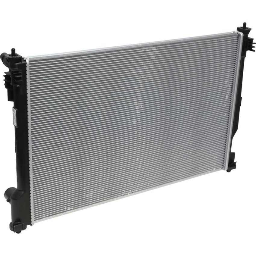 Universal Air Conditioning RA 14001C Radiator -- Radiator