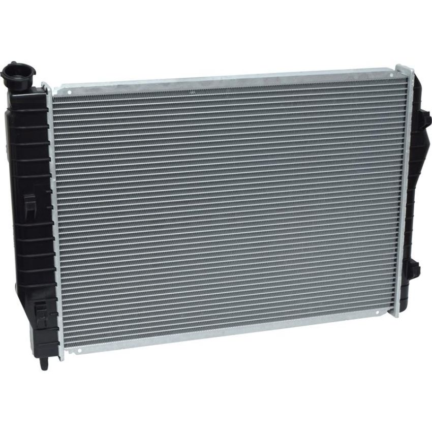 Universal Air Conditioning RA 1486C Radiator -- Crossflow Radiator