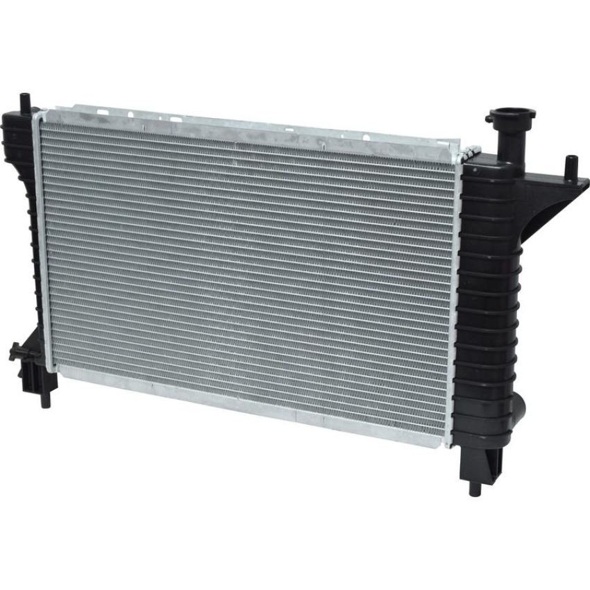 Universal Air Conditioning RA 1488C Radiator -- Crossflow Radiator