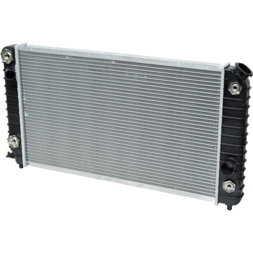 Universal Air Conditioning RA 1533C Radiator -- Crossflow Radiator