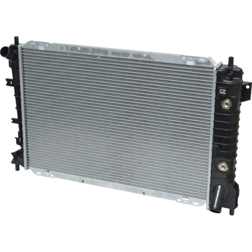 Universal Air Conditioning RA 1737C Radiator -- Crossflow Radiator