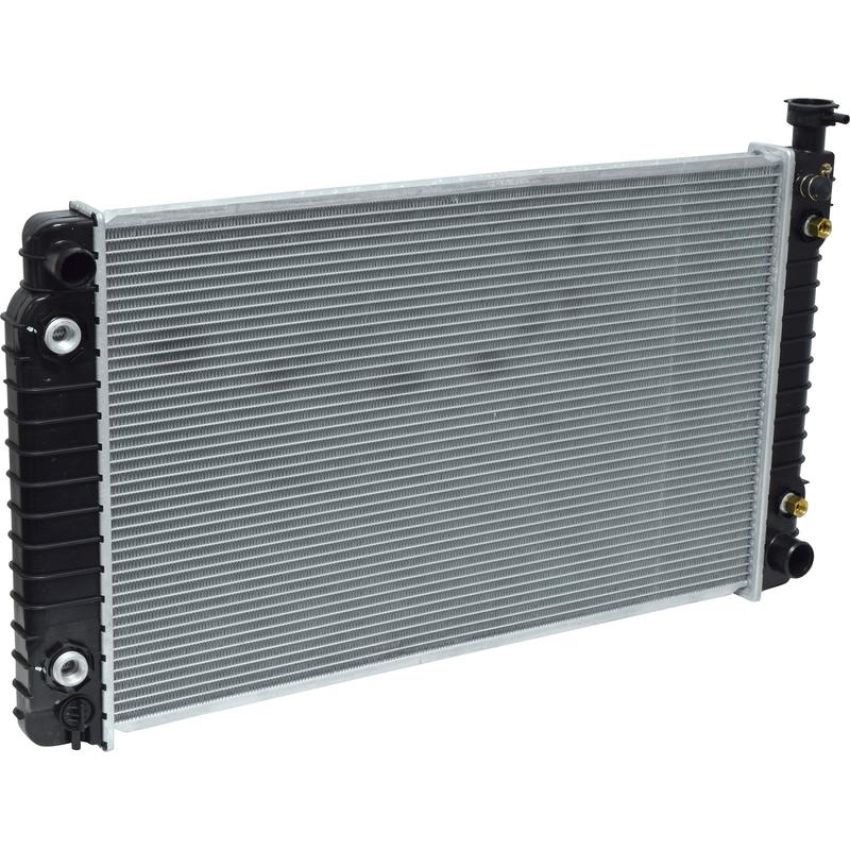 Universal Air Conditioning RA 1790C Radiator -- Crossflow Radiator