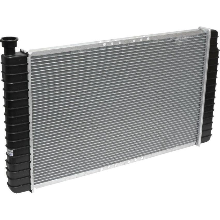 Universal Air Conditioning RA 1790C Radiator -- Crossflow Radiator