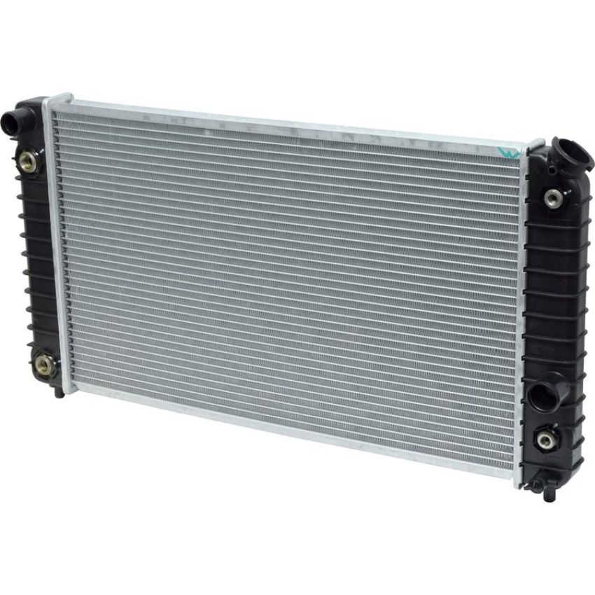 Universal Air Conditioning RA 1826C Radiator -- Crossflow Radiator