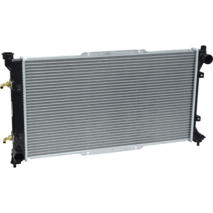 Universal Air Conditioning RA 1839C Radiator -- Crossflow Radiator