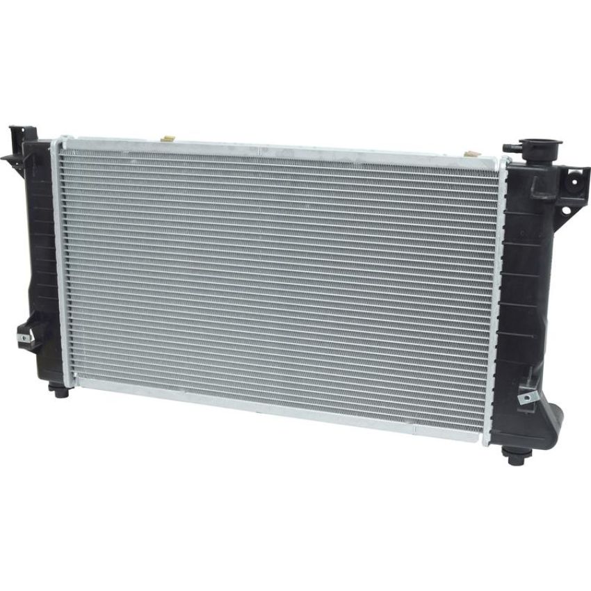 Universal Air Conditioning RA 1862C Radiator -- Crossflow Radiator