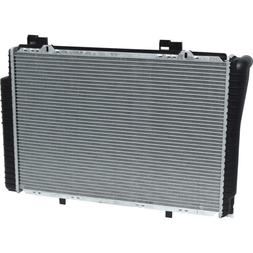 Universal Air Conditioning RA 2068C Radiator -- Crossflow Radiator