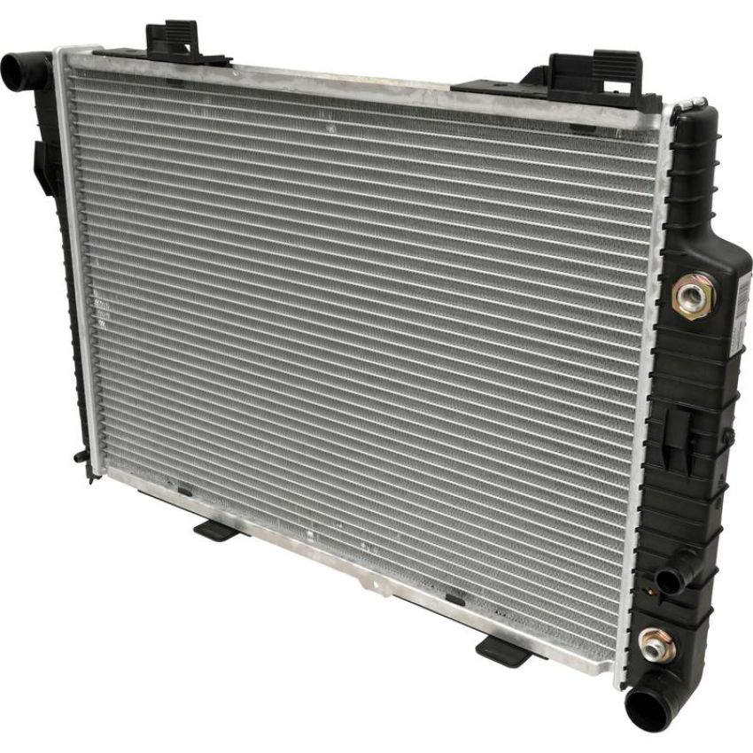 Universal Air Conditioning RA 2068C Radiator -- Crossflow Radiator