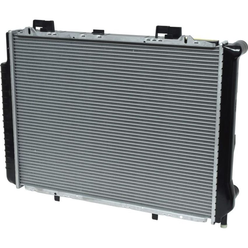 Universal Air Conditioning RA 2189C Radiator -- Crossflow Radiator