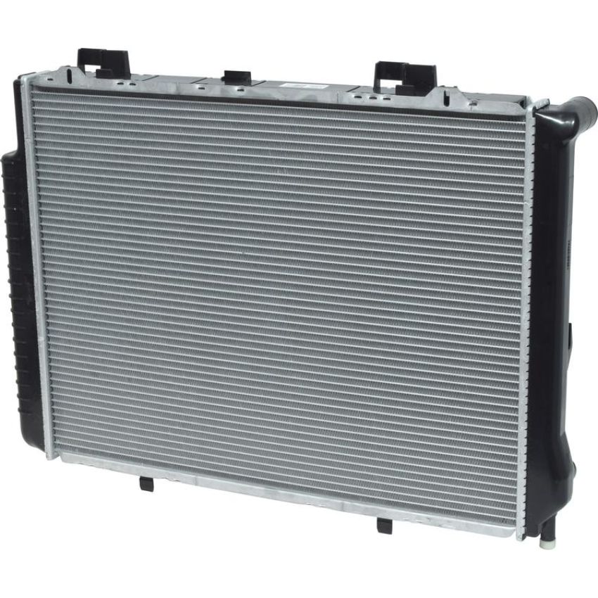 Universal Air Conditioning RA 2290C Radiator -- Crossflow Radiator