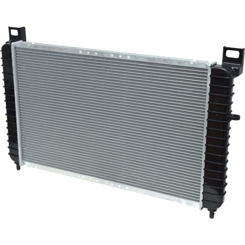Universal Air Conditioning RA 2334C Radiator -- Crossflow Radiator