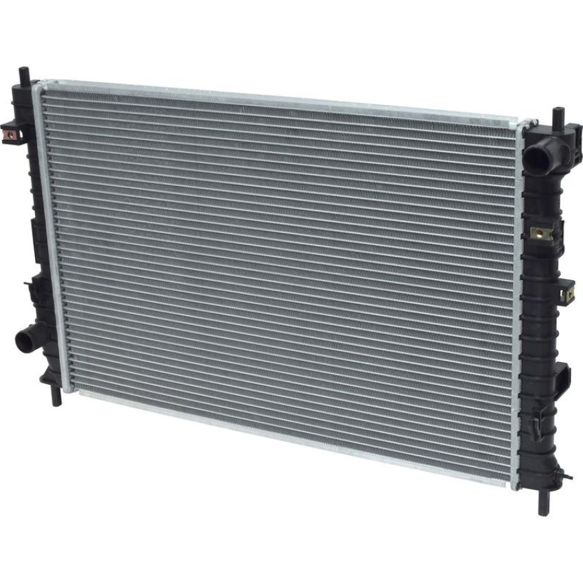 Universal Air Conditioning RA 2462C Radiator -- Crossflow Radiator