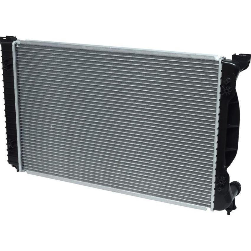 Universal Air Conditioning RA 2556C Radiator -- Crossflow Radiator