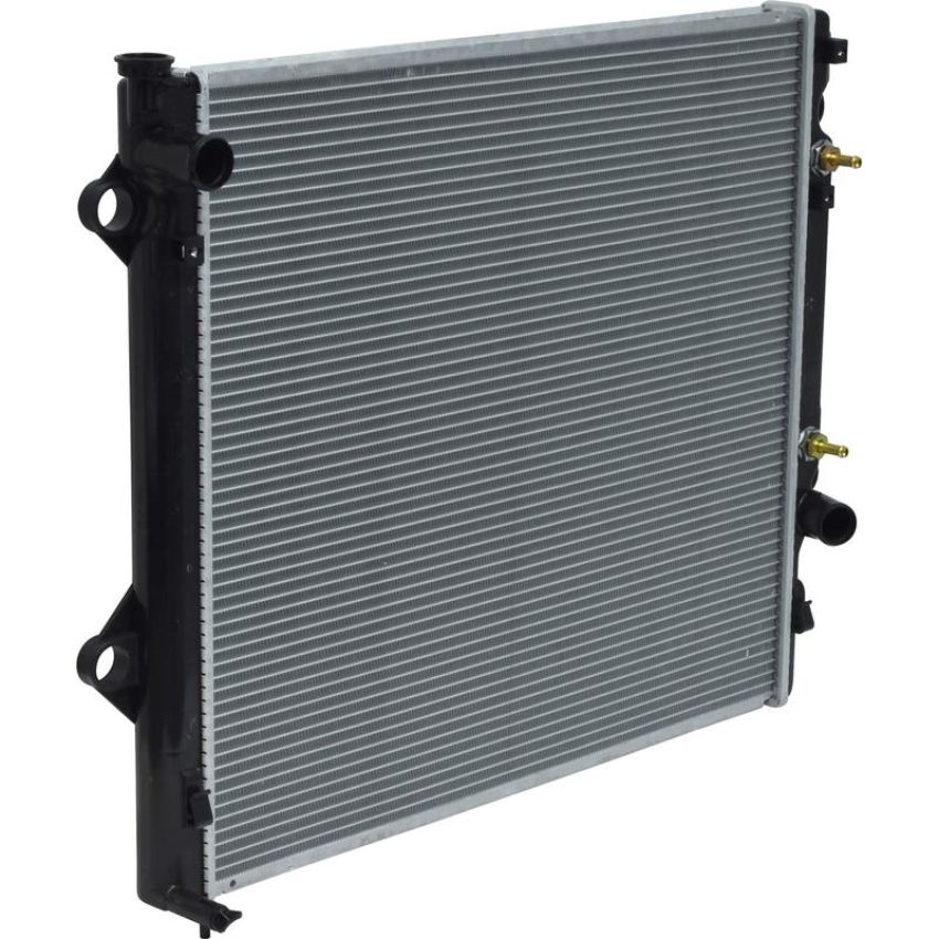 Universal Air Conditioning RA 2581C Radiator -- Crossflow Radiator