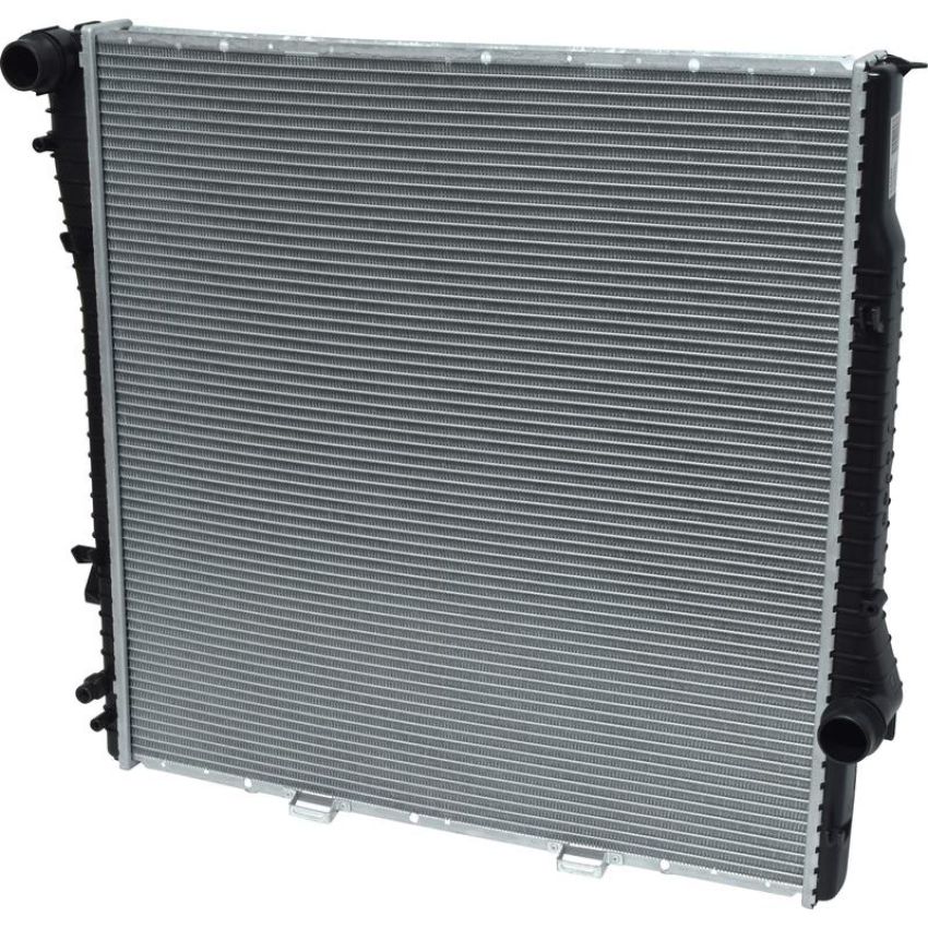 Universal Air Conditioning RA 2594C Radiator -- Crossflow Radiator