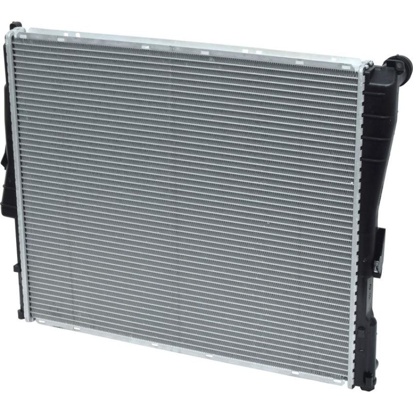 Universal Air Conditioning RA 2771C Radiator -- Crossflow Radiator