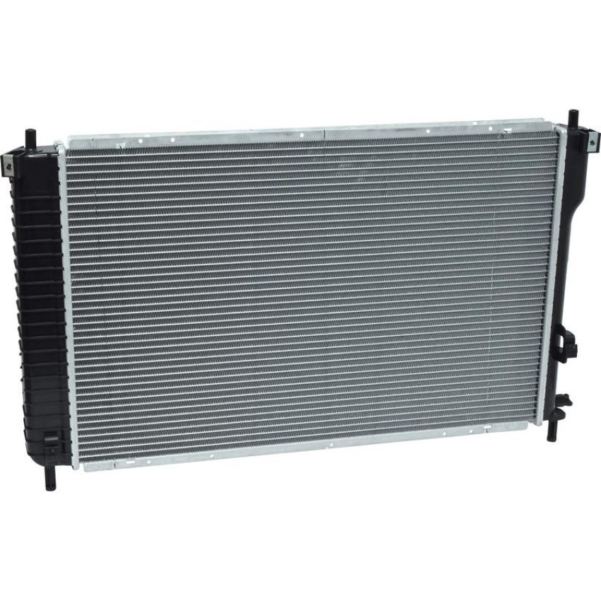 Universal Air Conditioning RA 2879C Radiator -- Crossflow Radiator