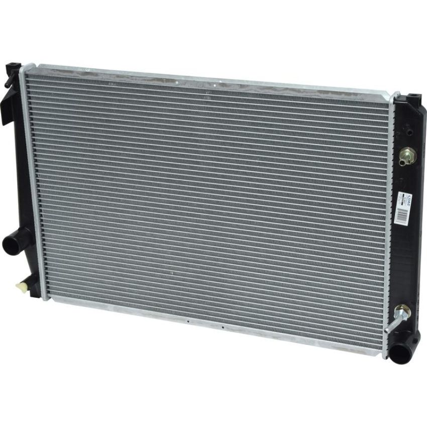 Universal Air Conditioning RA 2893C Radiator -- Crossflow Radiator