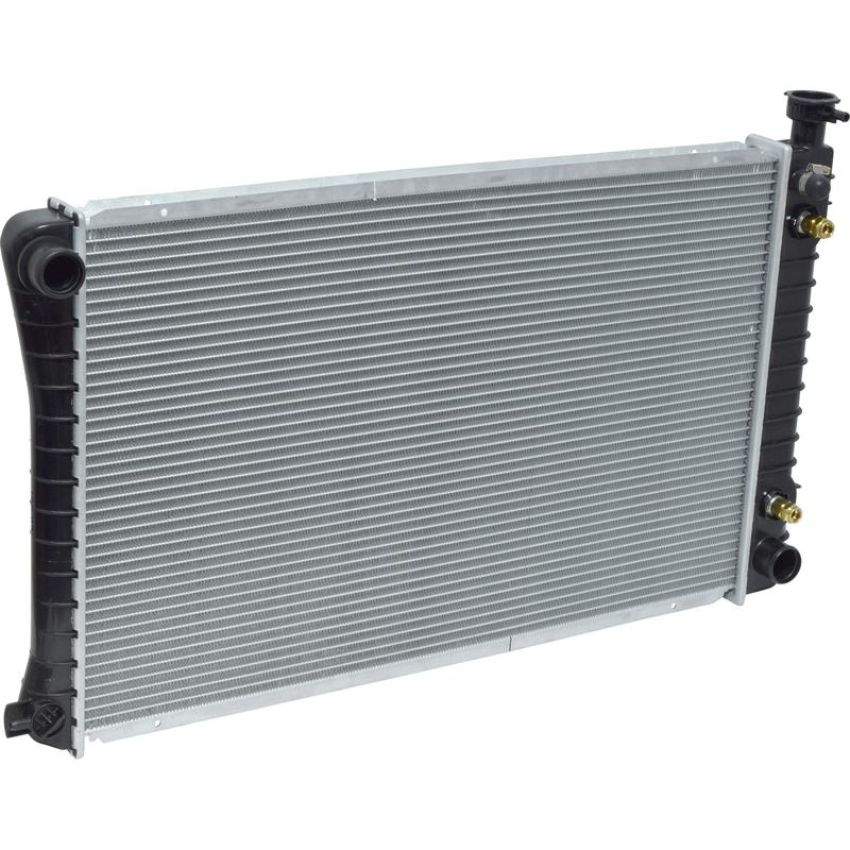 Universal Air Conditioning RA 618C Radiator -- Crossflow Radiator