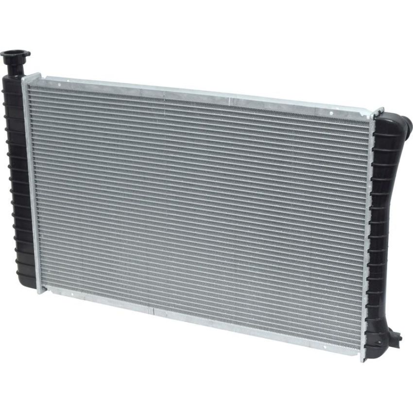 Universal Air Conditioning RA 618C Radiator -- Crossflow Radiator