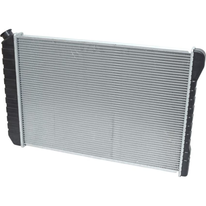 Universal Air Conditioning RA 716C Radiator -- Crossflow Radiator