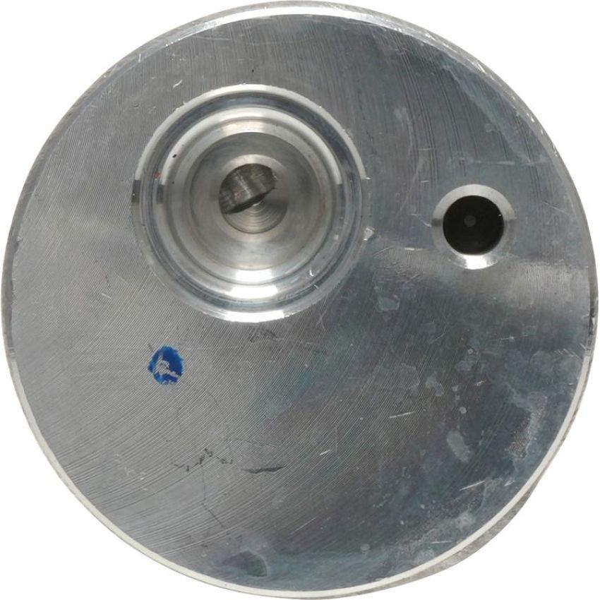 Universal Air Conditioning RD 10135C A/C Receiver Drier -- Drier Pad Mount