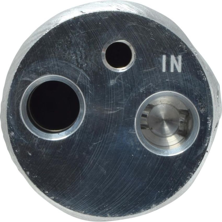 Universal Air Conditioning RD 10918C A/C Receiver Drier -- Drier Pad Mount