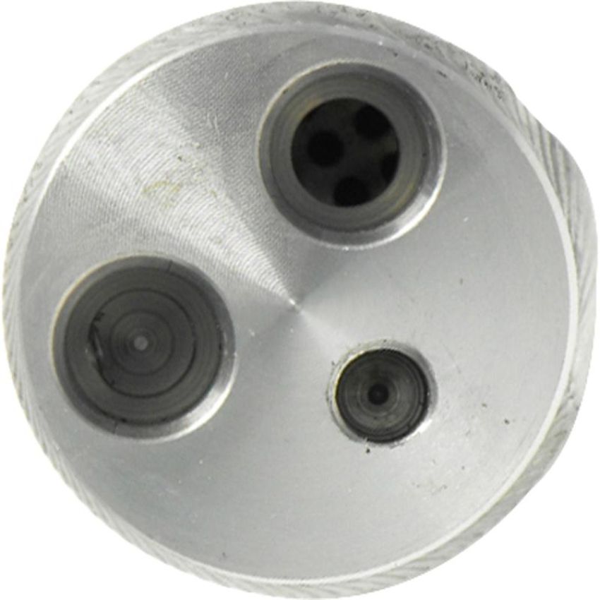 Universal Air Conditioning RD 10970C A/C Receiver Drier -- Drier Pad Mount