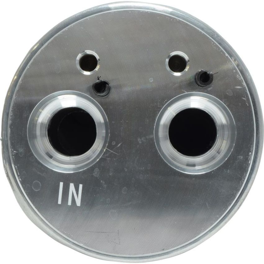 Universal Air Conditioning RD 10975C A/C Receiver Drier -- Drier Pad Mount
