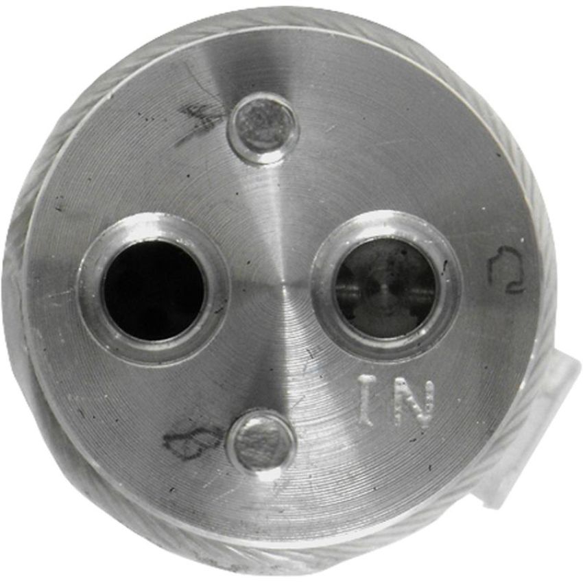 Universal Air Conditioning RD 11090C A/C Receiver Drier -- Drier Pad Mount