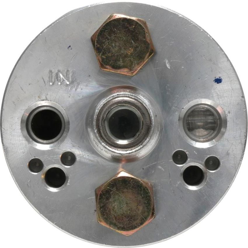 Universal Air Conditioning RD 1218C A/C Receiver Drier -- Drier Pad Mount