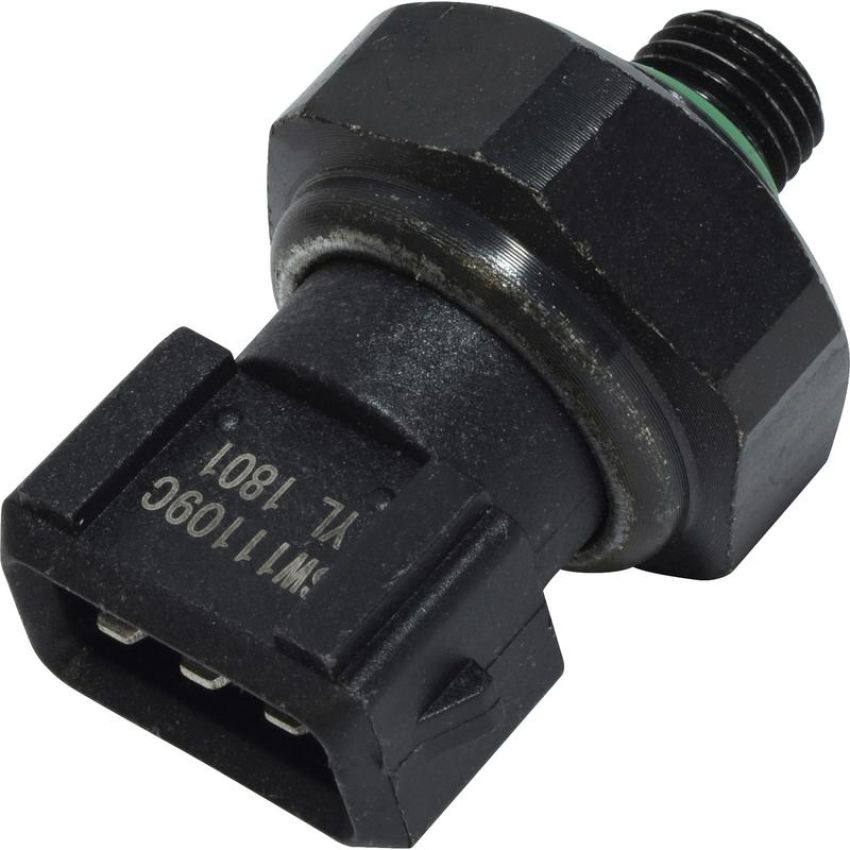 Universal Air Conditioning SW 11109C HVAC Pressure Transducer -- Pressure Transducer