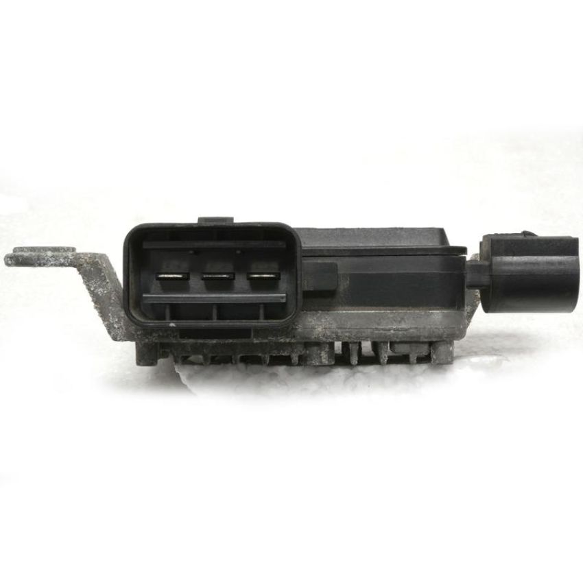 Universal Air Conditioning SW 11525C Engine Cooling Fan Module -- Cooling Fan Control Module