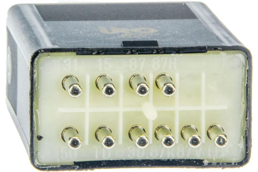 URO Parts 0035452405 Fuel Pump Relay