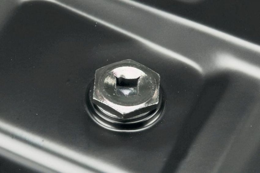 URO Parts 01V321359B Auto Trans Oil Pan