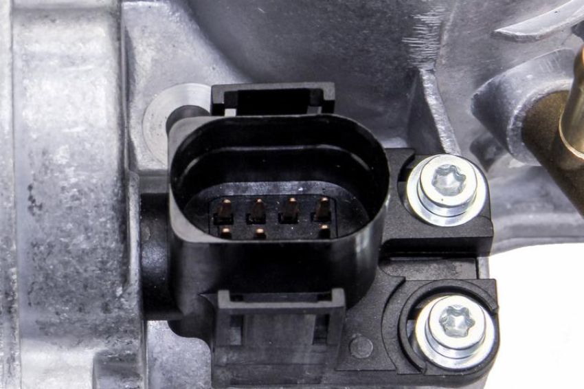 URO Parts 037133064J Throttle Body
