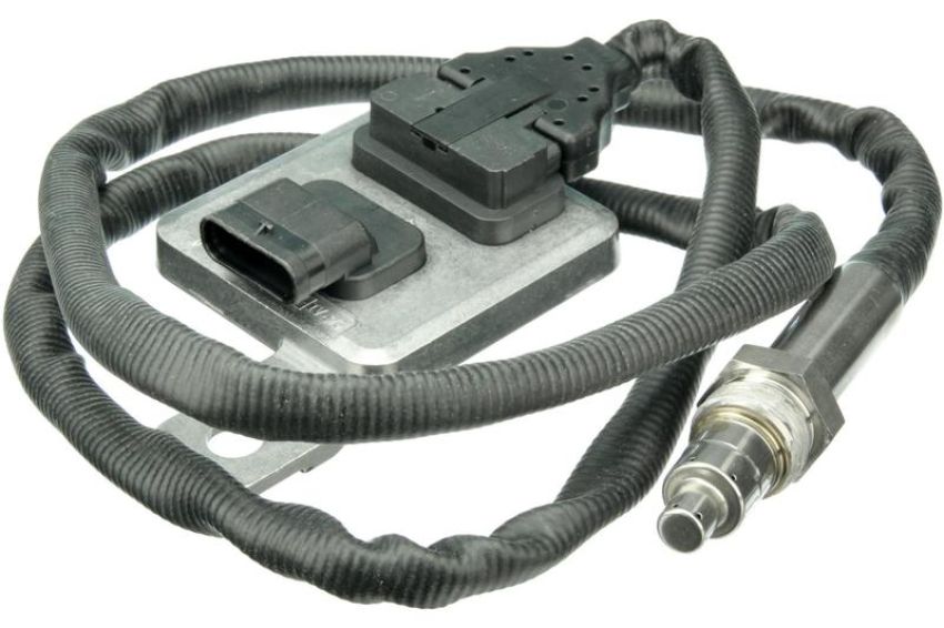 URO Parts 03L907807AF Nitrogen Oxide Sensor